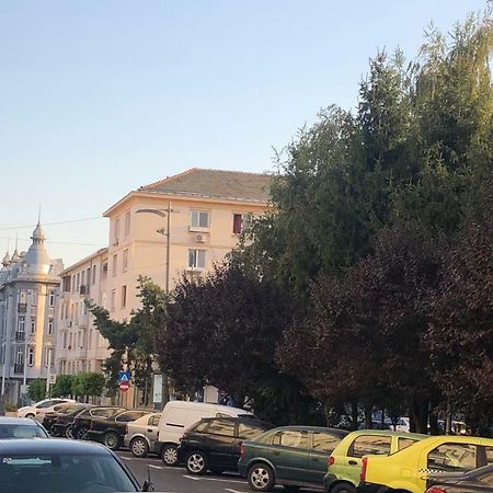 Galla Old Town Center Craiova Buitenkant foto